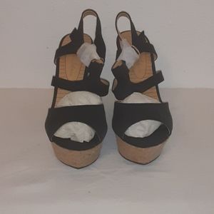 Black PU Port-27 wedges